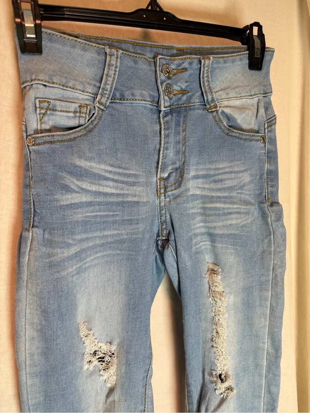 Blue Republic Light Wash Skinny Jeans Distressed Women’s 0 Double Button